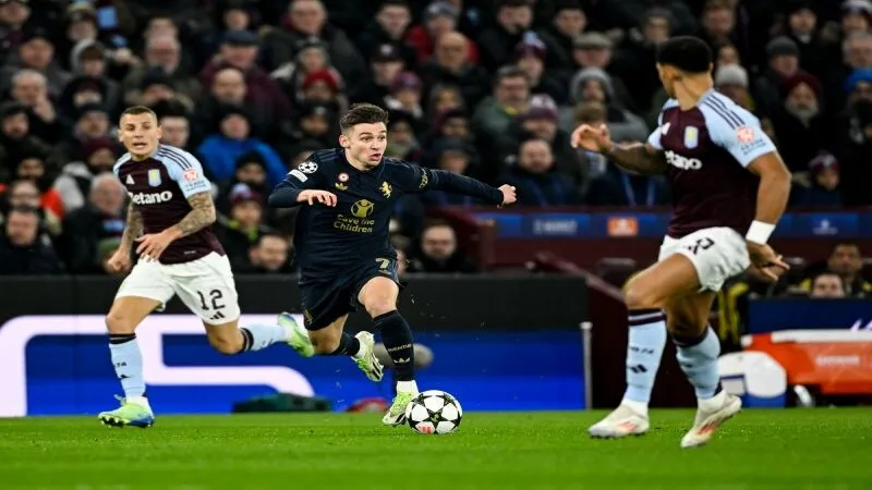 Aston Villa đấu với Juventus 02